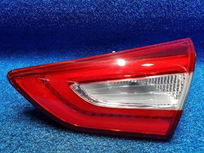 Фонарь задний правый внутренний Hyundai i30 (2012)