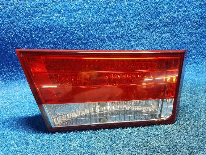 Tail Light Left (LH) Inner (tailgate) Hyundai Sonata (2005–2007)