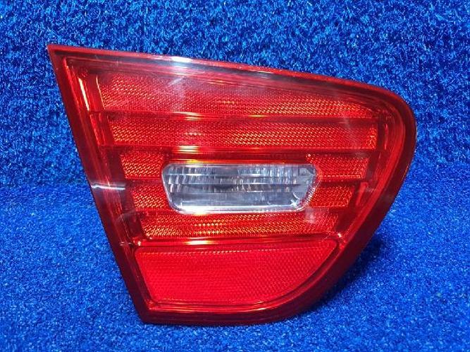 Фонарь задний левый внутренний Hyundai Elantra (2008)