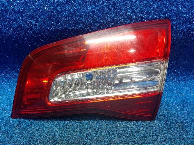Фонарь задний правый внутренний Renault QM5 (2008)