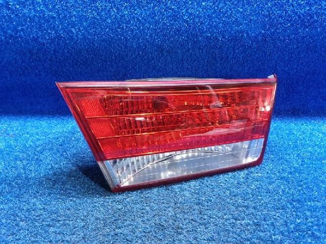 Tail Light Left (LH) Inner (tailgate) Hyundai Sonata (2005–2007)