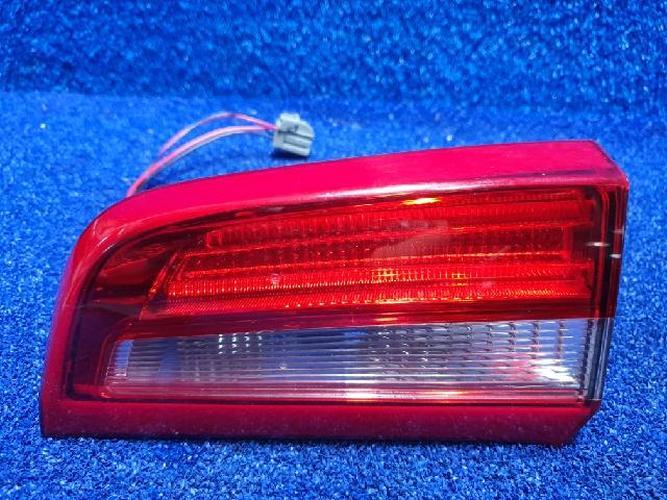 Tail Light Right (RH) Inner (tailgate) Volvo S60 (2016)