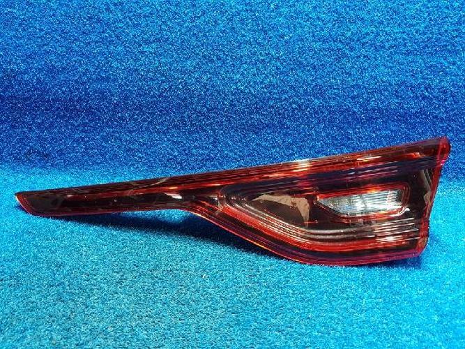 Tail Light Right (RH) Inner (tailgate) Renault SM6 (2016)