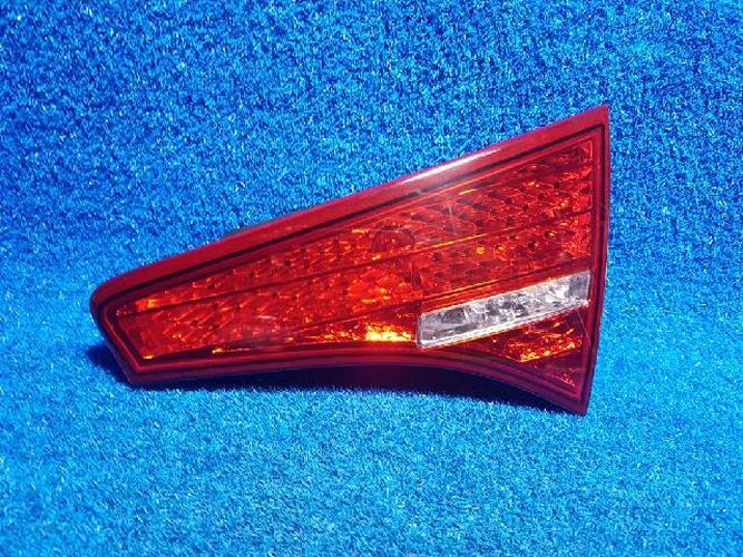 Tail Light Right (RH) Inner (tailgate) Kia K5 (2011–2013)