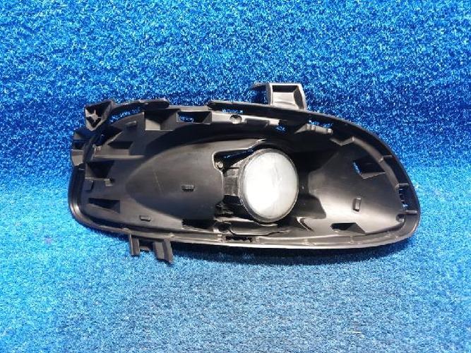 Fog Light Right (RH) Renault SM5 (2014)