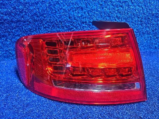 Tail Light Left (LH) Outer (fender) Audi A4 (2011)