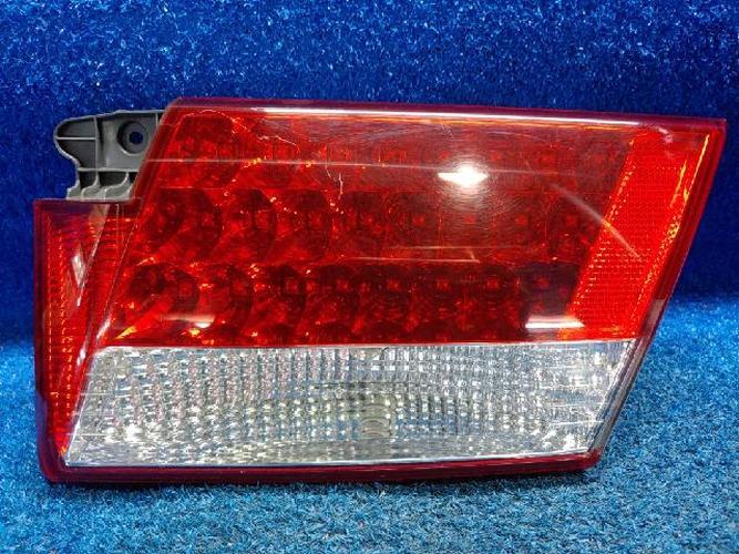 Tail Light Right (RH) Inner (tailgate) Hyundai Grandeur (2005)