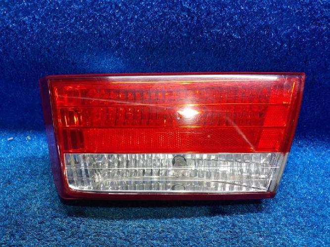 Tail Light Right (RH) Inner (tailgate) Hyundai Sonata (2005–2007)