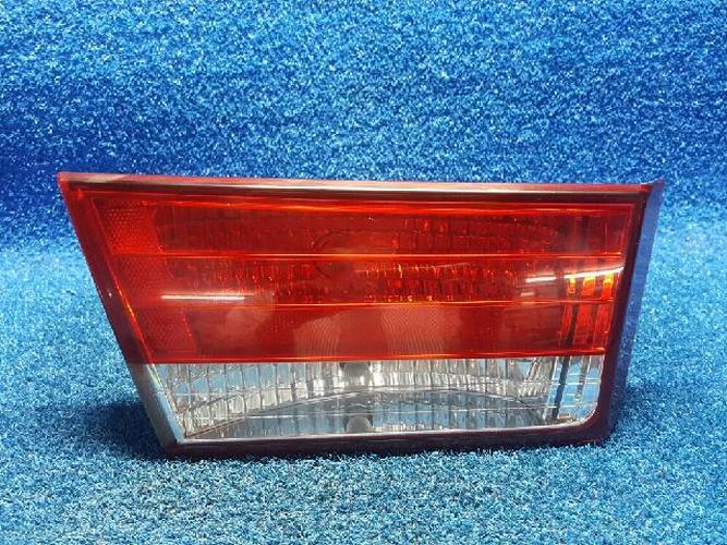 Tail Light Left (LH) Inner (tailgate) Hyundai Sonata (2005)