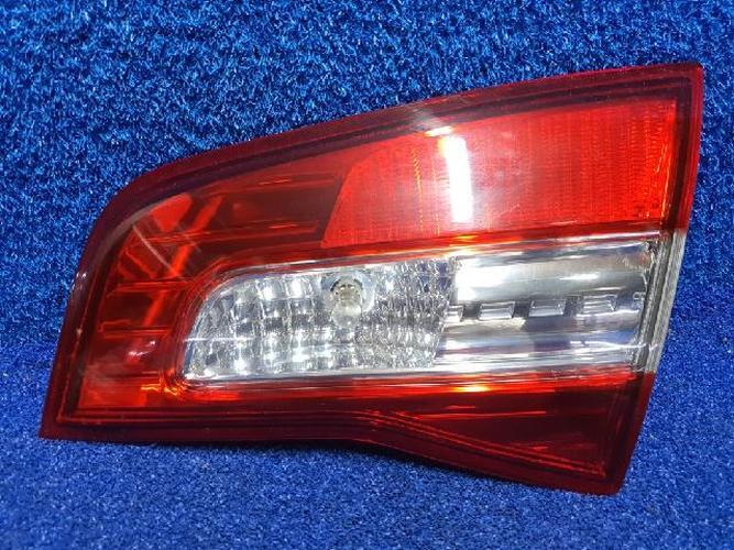 Фонарь задний правый внутренний Renault QM5 (2009)