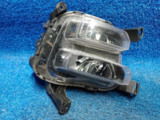 Fog Light Left (LH) Kia Mohave (2019–2020)