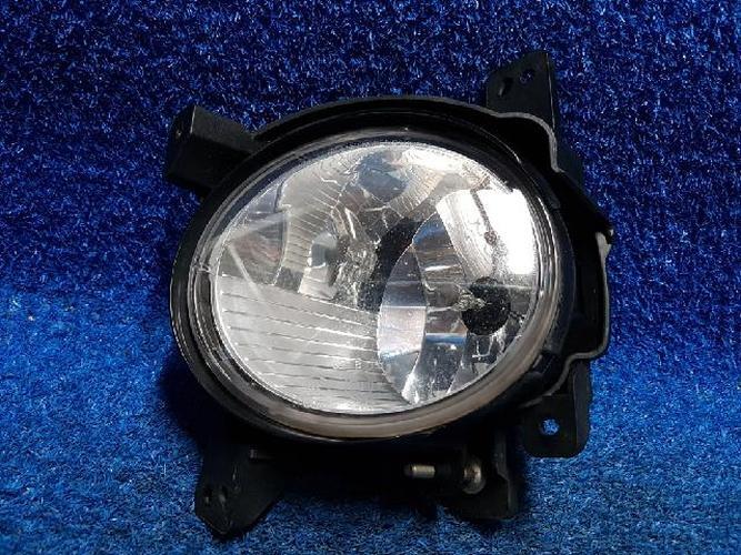 Fog Light Left (LH) Hyundai Santa Fe (2011)