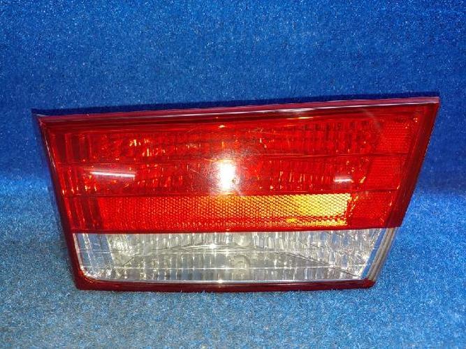Tail Light Right (RH) Inner (tailgate) Hyundai Sonata (2005–2007)