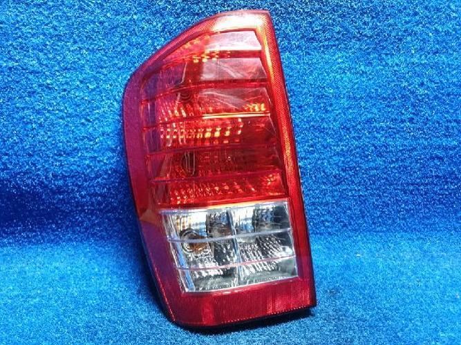 Tail Light Left (LH) Outer (fender) Kia Carnival (2008)