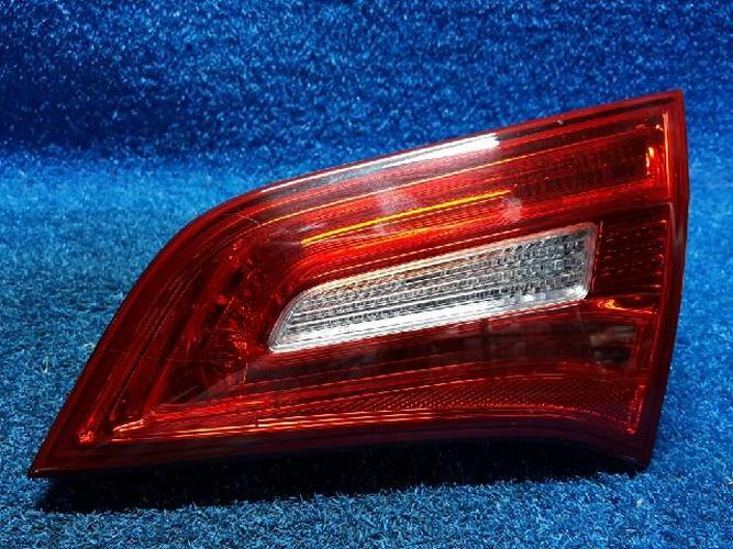Tail Light Right (RH) Inner (tailgate) Kia K7 (2010)