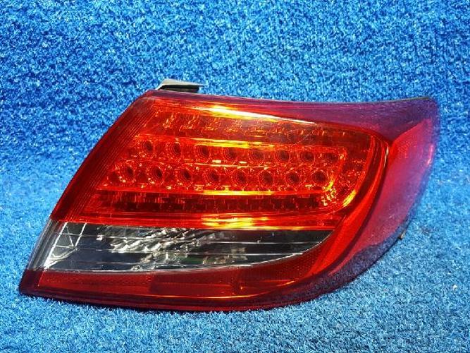 Tail Light Right (RH) Outer (fender) Hyundai Grandeur (2010)