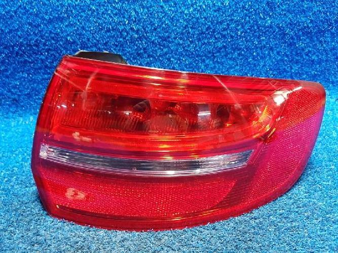 Tail Light Right (RH) Outer (fender) Audi A3 (2009)