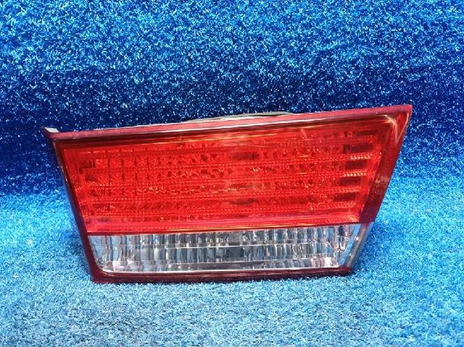 Tail Light Right (RH) Inner (tailgate) Hyundai Sonata (2008–2012)