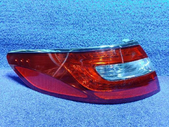 Tail Light Left (LH) Outer (fender) Hyundai Grandeur (2012–2015)