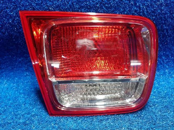 Tail Light Left (LH) Inner (tailgate) Chevrolet Malibu (2015)