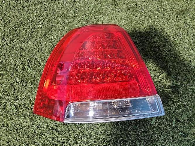 Фонарь задний левый внешний Chevrolet Veritas (2009)