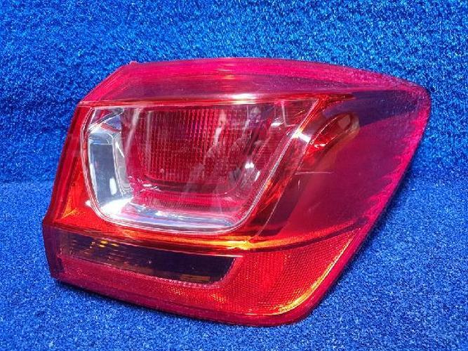 Фонарь задний правый внешний Chevrolet Cruze (2015)