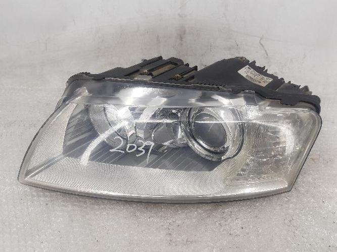 Headlight Left (LH) Audi A8 (2007)