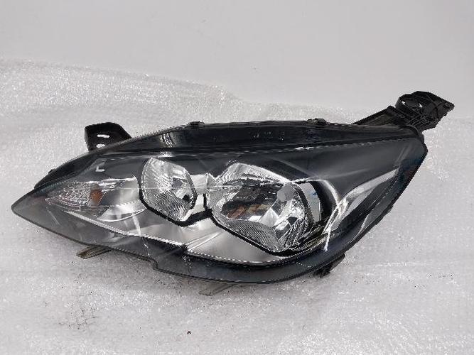Headlight Left (LH) Peugeot 308 (2015)