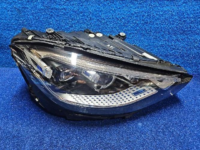Headlight Right (RH) Mercedes-Benz S-Class (2025)