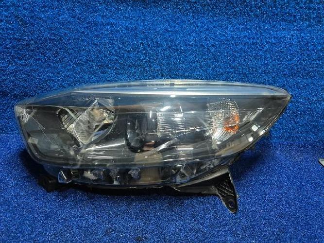 Headlight Left (LH) Renault QM3 (2015)