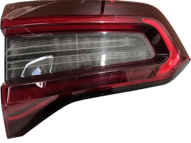 Фонарь задний левый внутренний BMW X Series (2021)