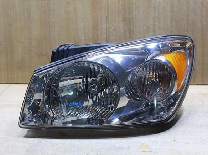 Headlight Left (LH) Kia Cerato (2004)