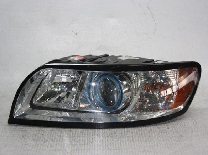 Фара передняя левая Volvo S40 (2006)
