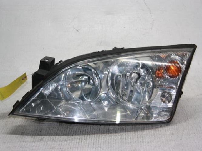 Headlight Left (LH) Ford Mondeo (2004)