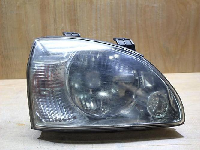 Headlight Right (RH) Kia X-Trek (2003)
