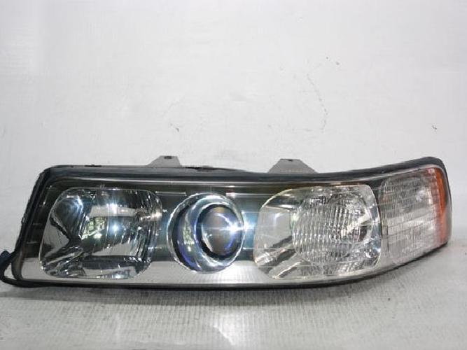 Фара передняя левая Cadillac Seville (2003)