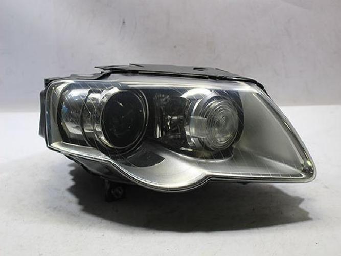 Headlight Right (RH) Volkswagen Passat (2007–2011)