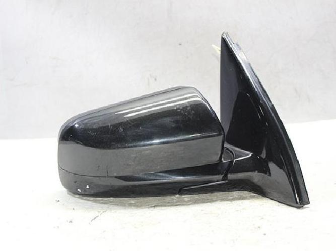 Зеркало боковое правое Chevrolet Statesman (2005)