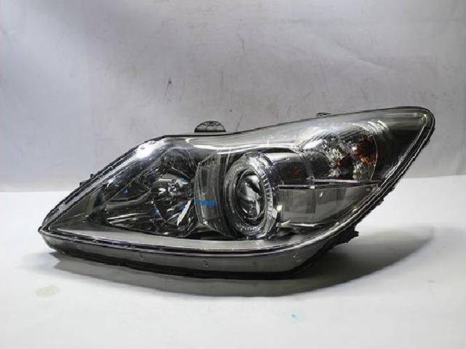 Headlight Left (LH) Hyundai Genesis (2008–2011)