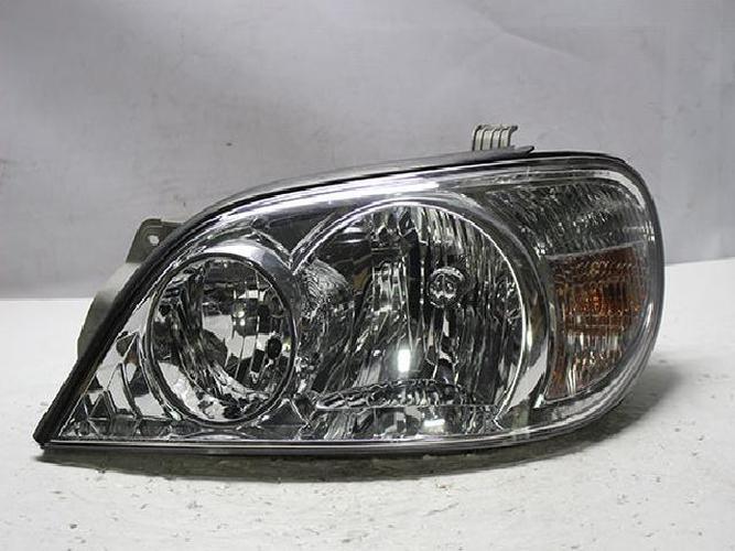 Headlight Left (LH) Kia Carnival (2001–2002)