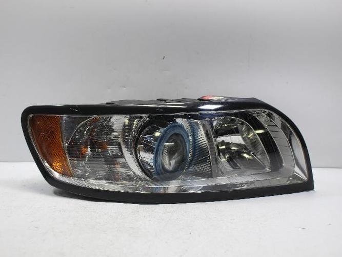 Фара передняя правая Volvo S40 (2008)