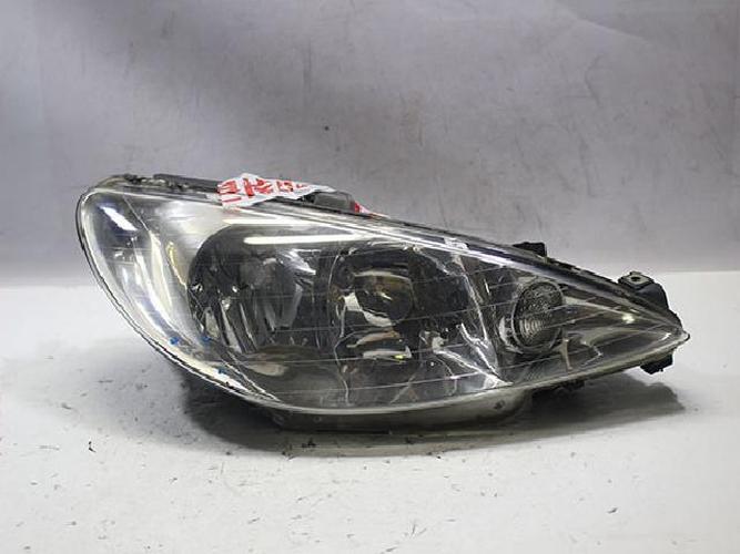 Headlight Right (RH) Peugeot 206 (2004)