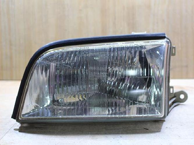 Headlight Left (LH) Kia Enterprise (1998)