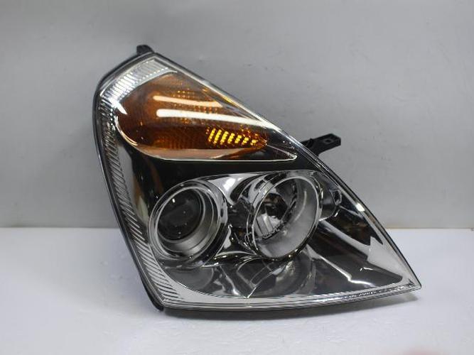 Headlight Right (RH) Kia Carnival (2009–2011)