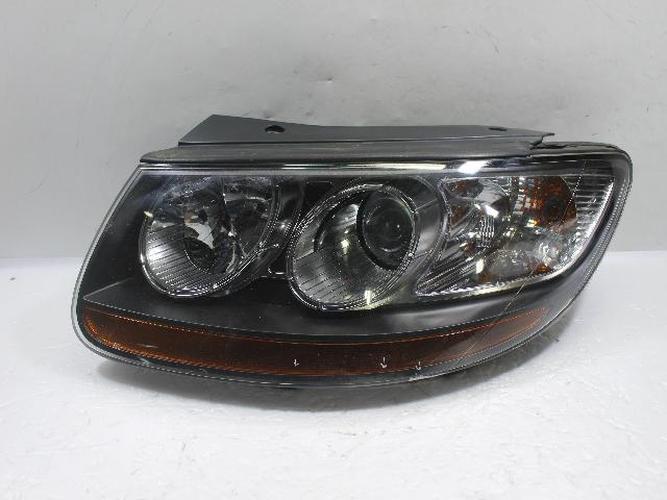 Headlight Left (LH) Hyundai Santa Fe (2009)