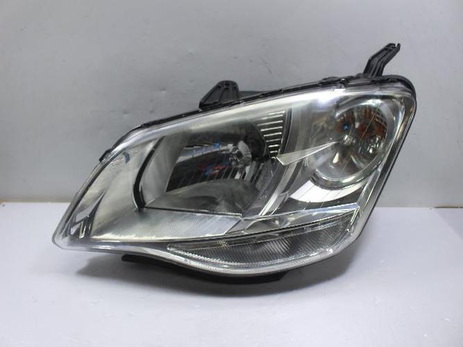 Headlight Left (LH) SsangYong Korando (2011–2012)