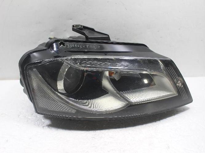 Headlight Right (RH) Audi A3 (2009)