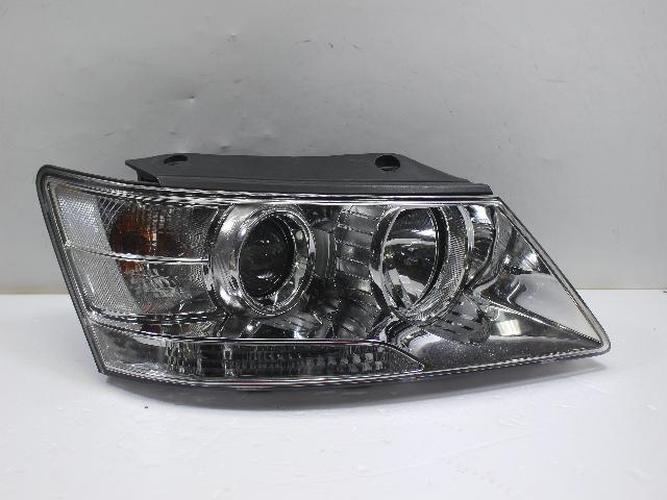 Фара передняя правая Hyundai Sonata (2008)