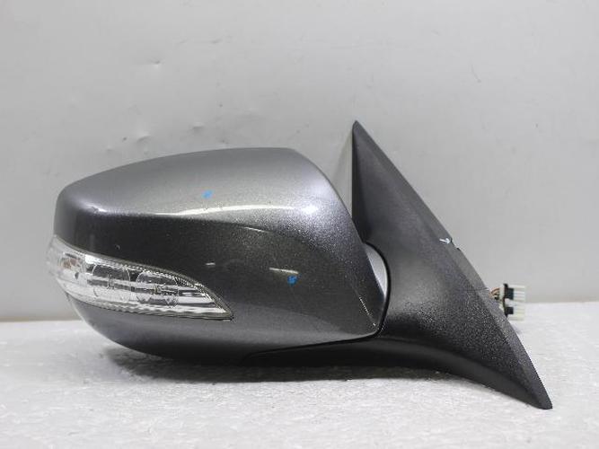 Зеркало боковое правое Hyundai Genesis (2010)