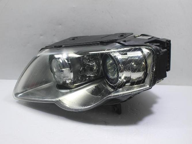 Headlight Left (LH) Volkswagen Passat (2009–2010)